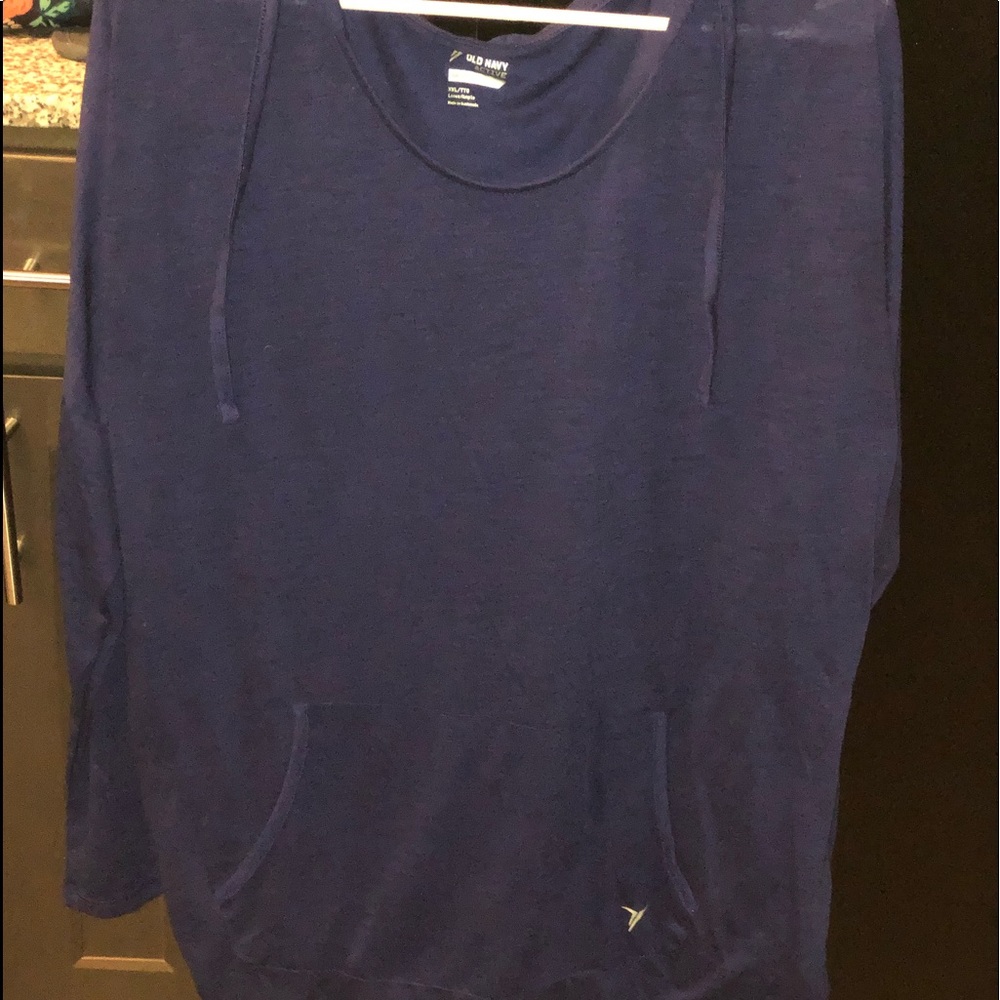 Hooded pull over - Picture 3 of 3